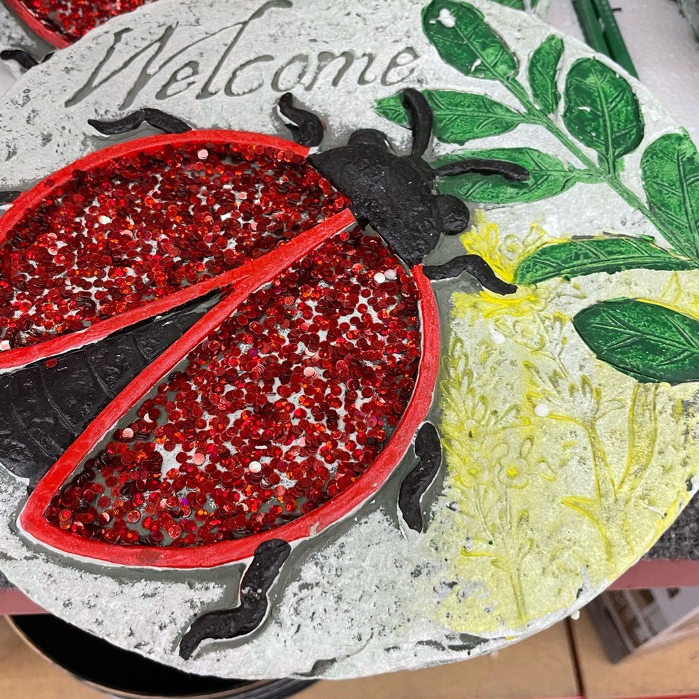 NWT XL 10” Glimmer Ladybug Garden Stepping Stone